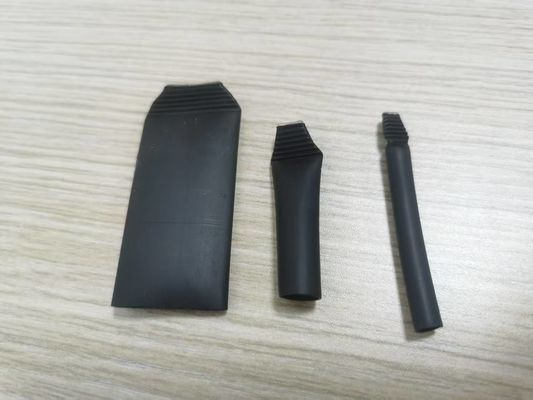 আধা শক্ত, আঠালো আচ্ছাদিত নিরোধক ক্যাপ